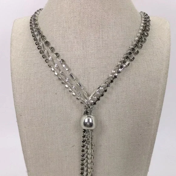 NWT [Cache] Silver Rhinestone Strands Tassle Lariat Pendant Adjustable Necklace - Picture 3 of 10